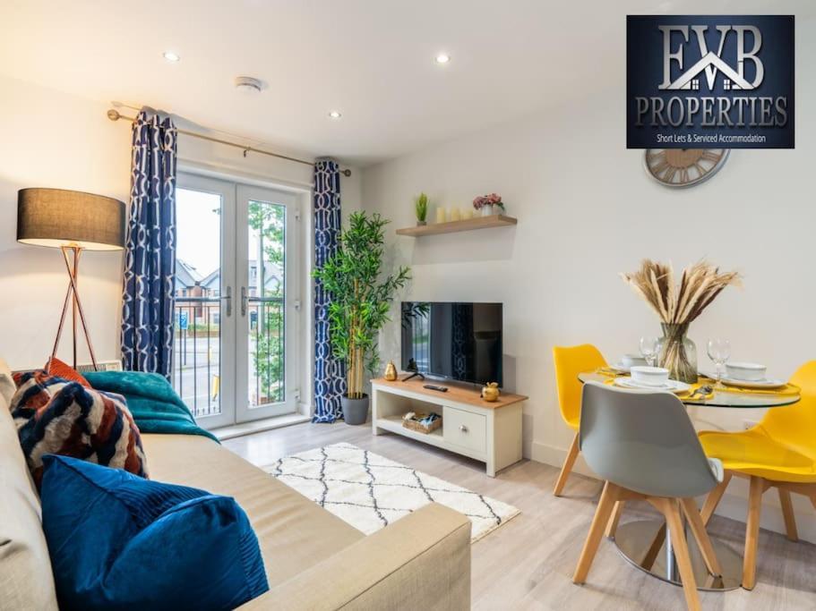 Charming Cosy Getaway Ideal For Leisure & Business Southampton Esterno foto